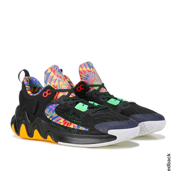 Nike Other - Used Kids' Giannis Immortality 2 Basketball Shoe Big Kid 4.5